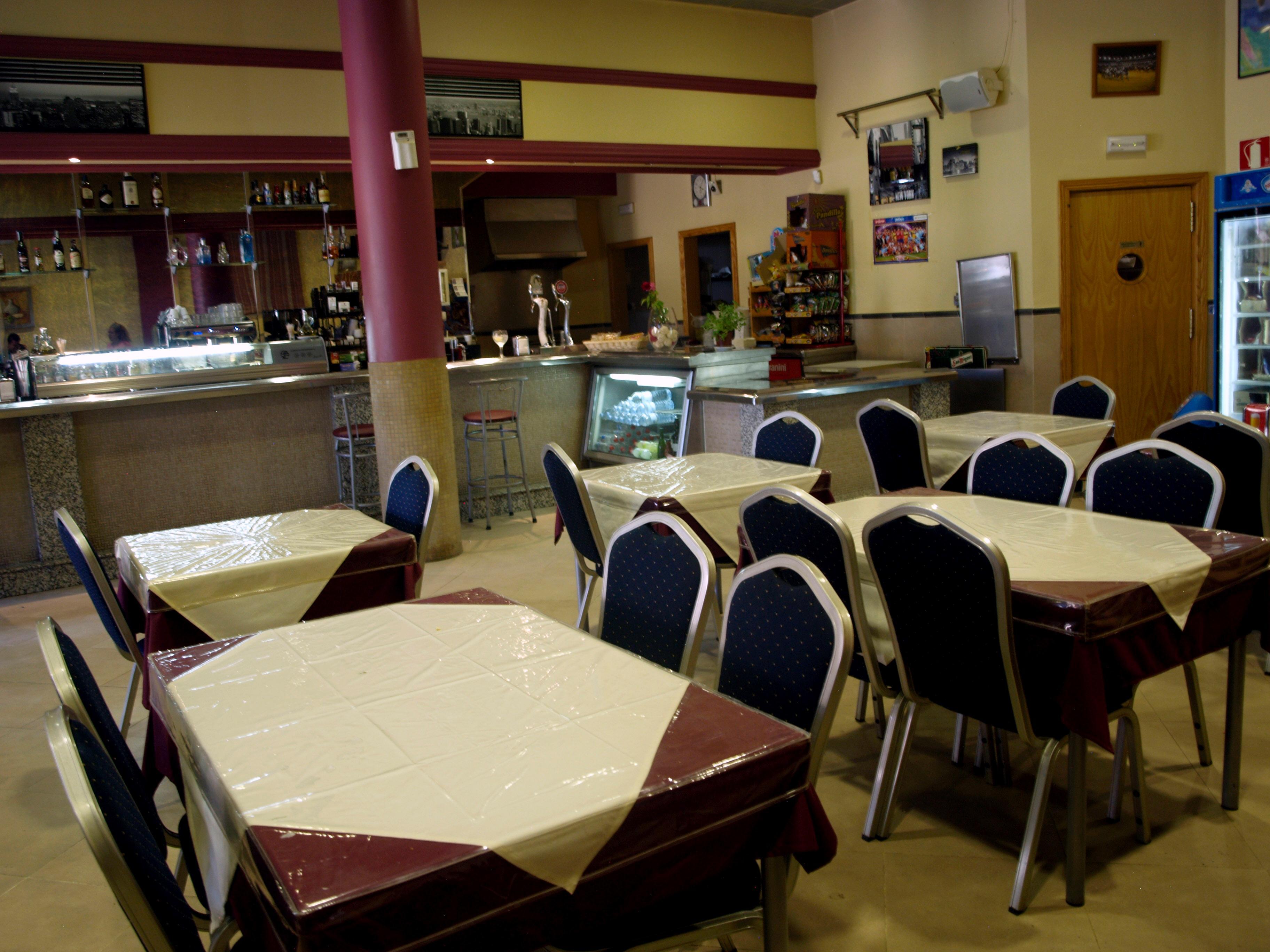 Hostal La Molina Алора Екстериор снимка