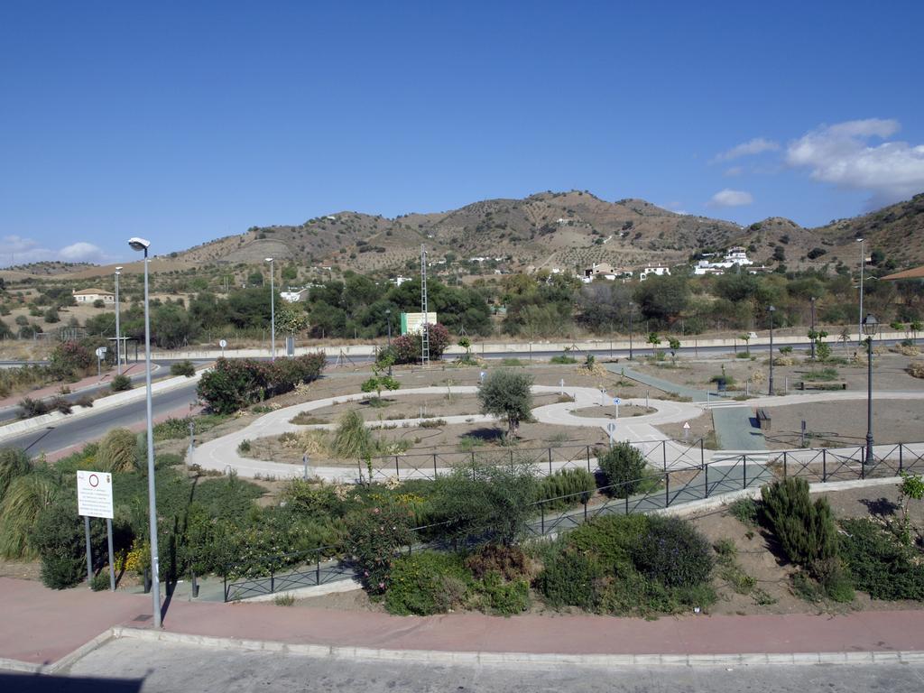 Hostal La Molina Алора Екстериор снимка