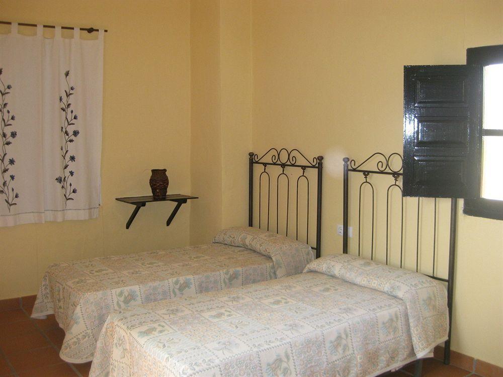 Hostal La Molina Алора Екстериор снимка